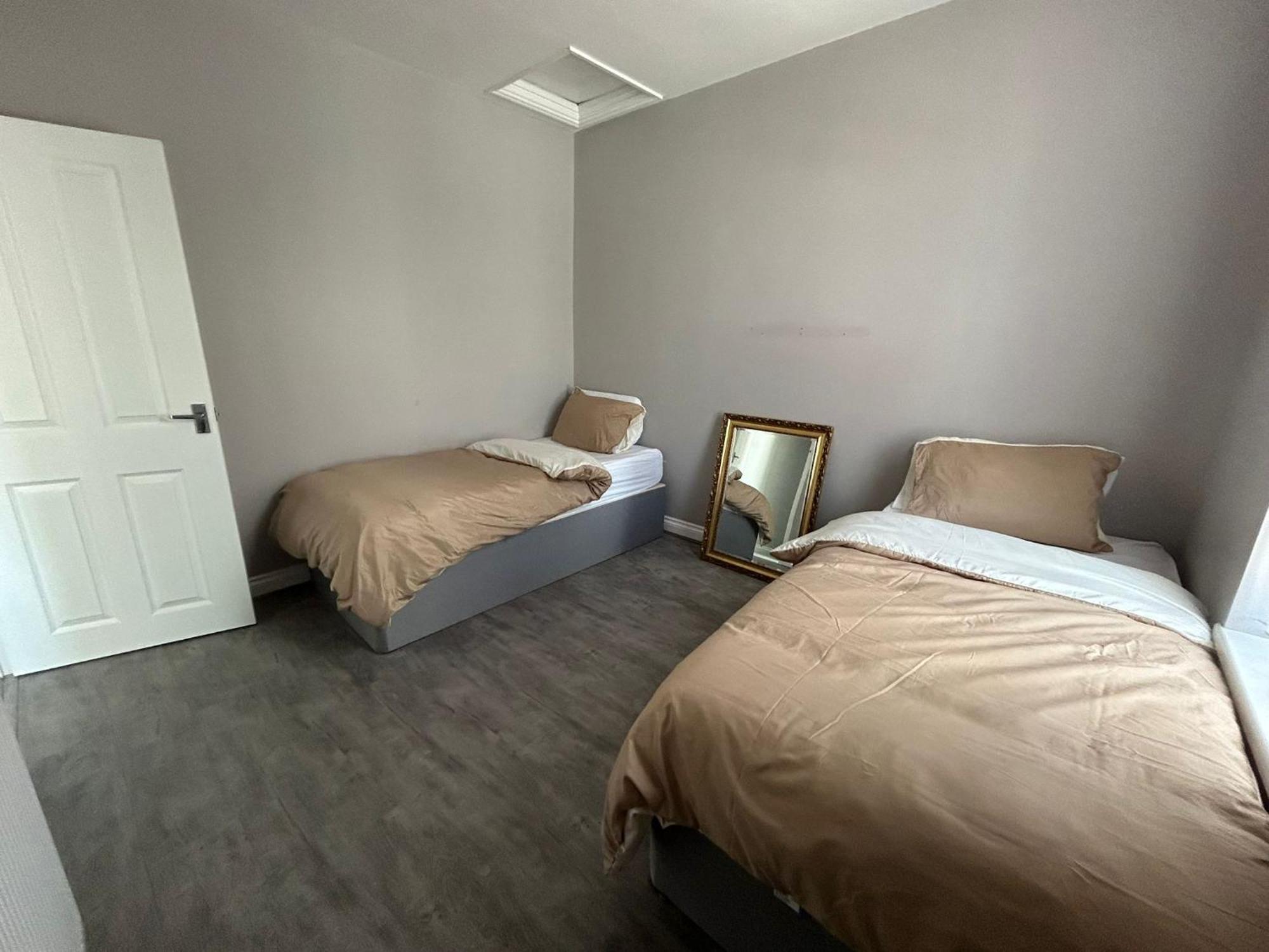 Improved Private House In Central Location Портцмаус Экстерьер фото